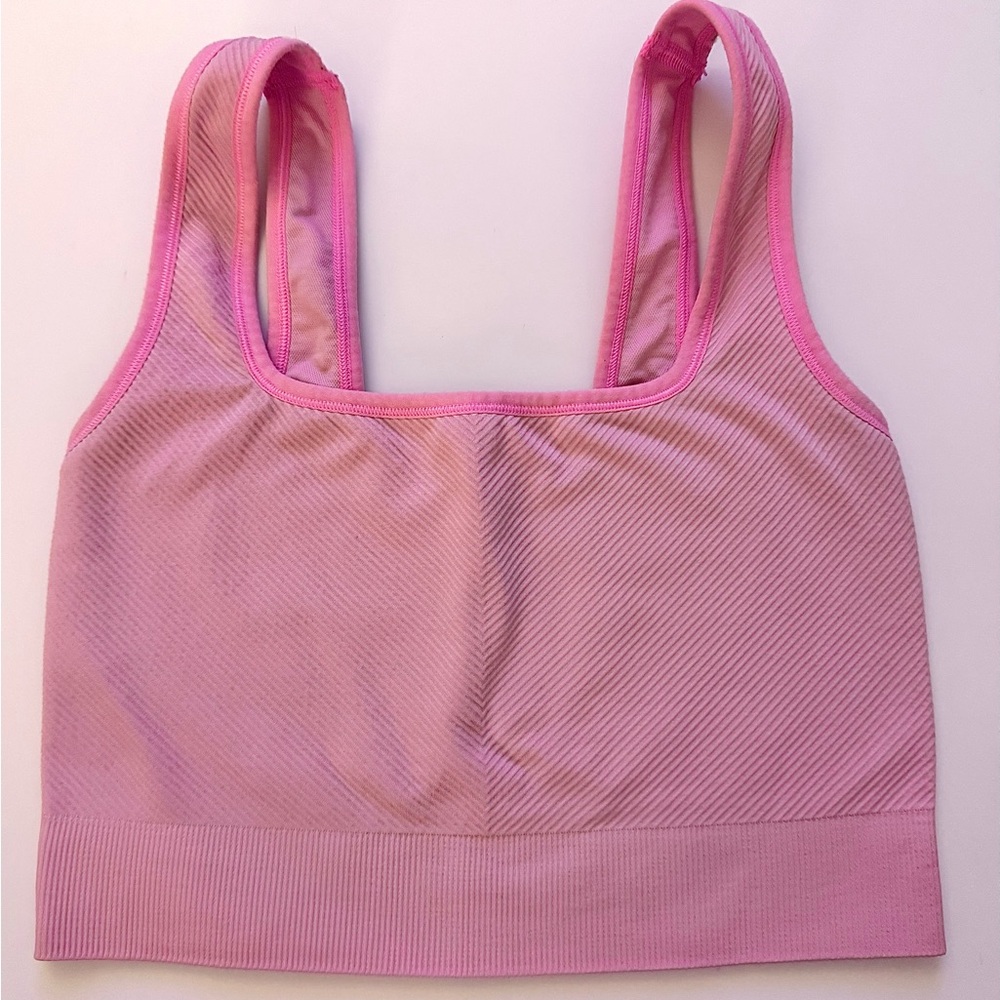 🎀🩷 All in Motion Ribbed Pink Crop Top Tank/Sports Bra